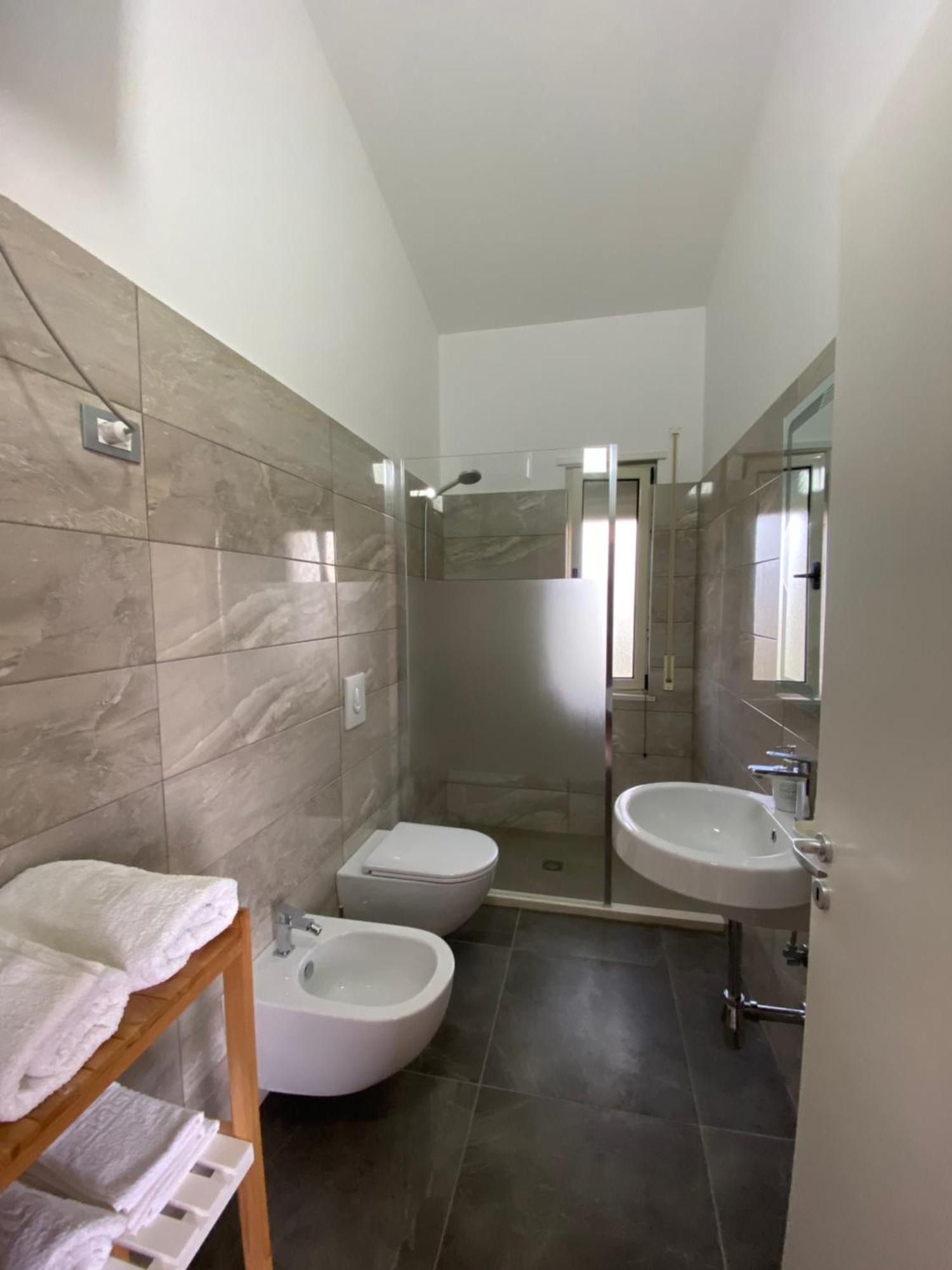 Tea Residence, Gjiri I Lalzit Apartments Durrës 外观 照片